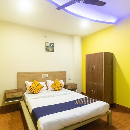Spot On Prabir Residency Inn Urāli 外观 照片