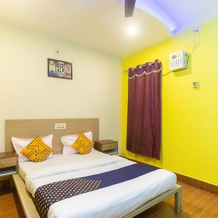 Spot On Prabir Residency Inn Urāli 外观 照片