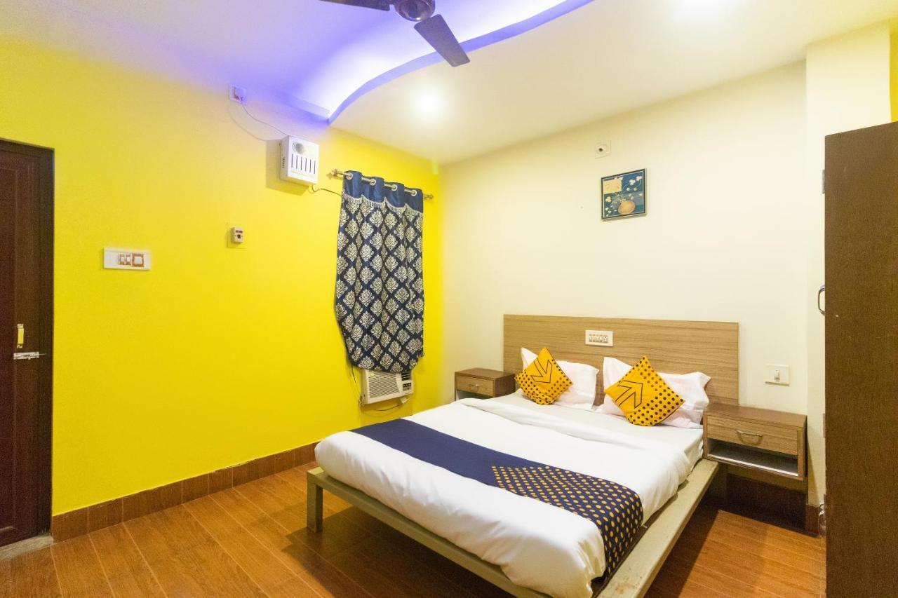 Spot On Prabir Residency Inn Urāli 外观 照片